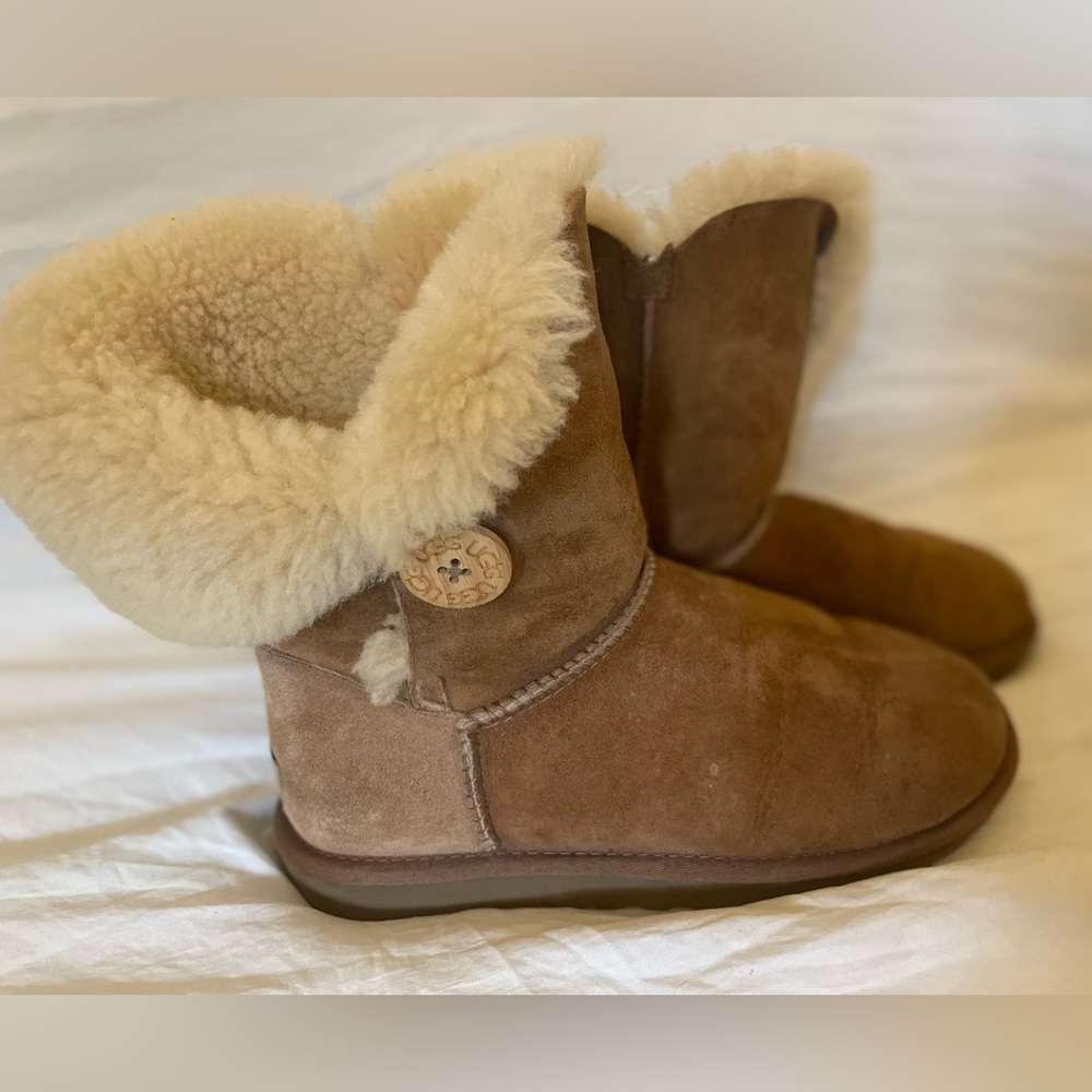 Bailey Button Ugg Boots